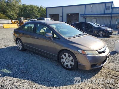 Czwarte zdjęcie samochodu z boku: 2010 HONDA CIVIC LX VIN:2HGFA1F50AH578064 - miniatura