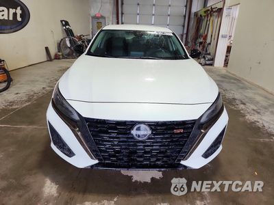 Piąte zdjęcie samochodu w środku: 2024 NISSAN ALTIMA SR VIN:1N4BL4CV6RN387920 - miniatura