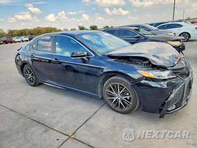 Czwarte zdjęcie samochodu z boku: 2024 TOYOTA CAMRY SE VIN:4T1G11AK7RU866118 - miniatura