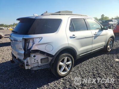 Trzecie zdjęcie samochodu z tyłu: 2017 FORD EXPLORER XLT VIN:1FM5K8D84HGC32081 - miniatura