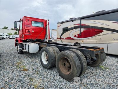 Drugie zdjęcie samochodu z przodu: 2014 VOLVO VNM TRUCK CAB AND CHASSIS VIN:4V4MC9EG8EN166641 - miniatura