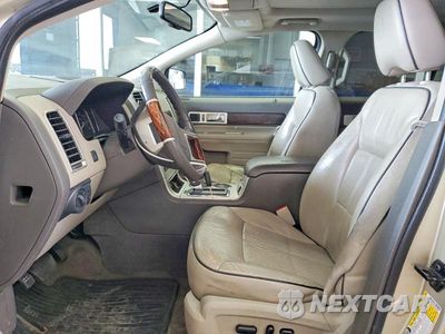 Zdjęcie 7 z 14 samochodu: 2010 LINCOLN MKX VIN:2LMDJ8JC2ABJ33543 - miniatura