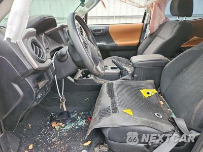 Zdjęcie 7 z 12 samochodu: 2017 TOYOTA TACOMA SR5 V6 VIN:3TMAZ5CN3HM027362 - miniatura