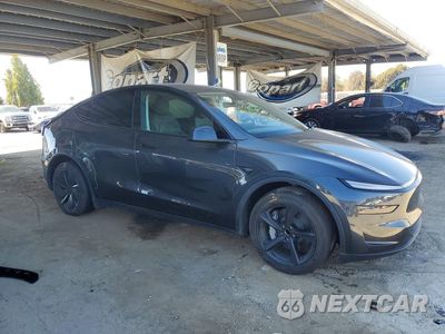 Czwarte zdjęcie samochodu z boku: 2026 TESLA MODEL Y VIN:7SAYGDED4TF459834 - miniatura