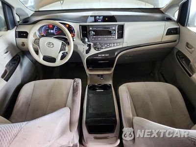 Zdjęcie 8 z 13 samochodu: 2014 TOYOTA SIENNA LE VIN:5TDKK3DC3ES431865 - miniatura