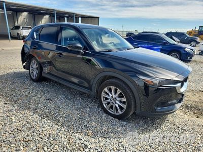 Czwarte zdjęcie samochodu z boku: 2019 MAZDA CX-5 GRAND TOURING VIN:JM3KFBDM2K0641760 - miniatura