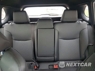 Zdjęcie 10 z 13 samochodu: 2024 TOYOTA COROLLA CROSS HYBRID XSE VIN:7MUFBABG1RV047557 - miniatura