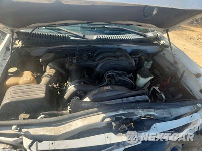 Zdjęcie 12 z 13 samochodu: 2005 FORD EXPLORER XLS VIN:1FMZU72K95UB06168 - miniatura