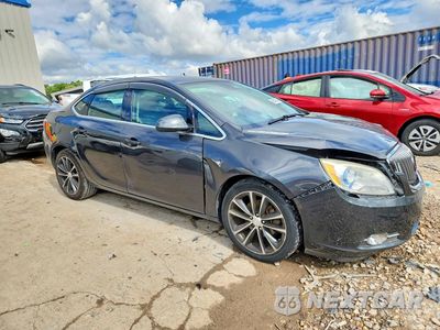 Czwarte zdjęcie samochodu z boku: 2016 BUICK VERANO SPORT TOURING VIN:1G4PW5SK0G4171886 - miniatura