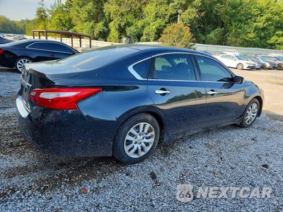 Trzecie zdjęcie samochodu z tyłu: 2016 NISSAN ALTIMA 2.5 S VIN:1N4AL3AP8GC280905 - miniatura