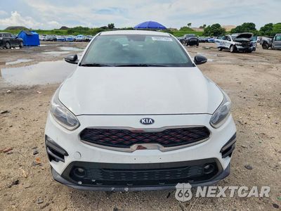 Piąte zdjęcie samochodu w środku: 2020 KIA FORTE GT LINE VIN:3KPF34AD9LE157838 - miniatura