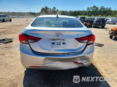 Zdjęcie 6 z 12 samochodu: 2014 HYUNDAI ELANTRA SE VIN:5NPDH4AE1EH455154 - miniatura