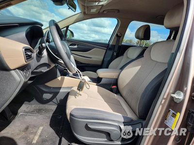Zdjęcie 7 z 13 samochodu: 2019 HYUNDAI SANTA FE SE VIN:5NMS2CAD7KH126462 - miniatura