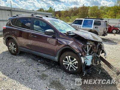 Czwarte zdjęcie samochodu z boku: 2018 TOYOTA RAV4 LE VIN:2T3ZFREV5JW458872 - miniatura