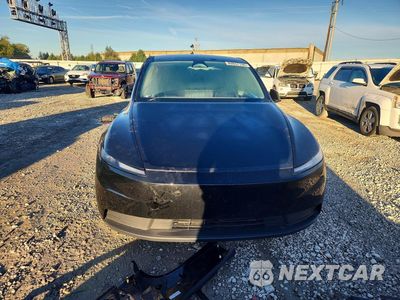 Piąte zdjęcie samochodu w środku: 2026 TESLA MODEL Y VIN:7SAYGDED6TA697083 - miniatura