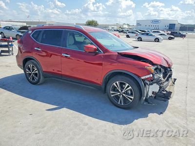 Czwarte zdjęcie samochodu z boku: 2020 NISSAN ROGUE SV VIN:5N1AT2MT7LC720356 - miniatura