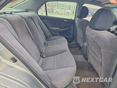 Zdjęcie 10 z 12 samochodu: 2006 HONDA ACCORD LX VIN:JHMCM56496C007091 - miniatura