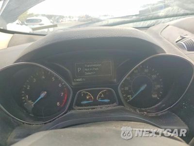 Zdjęcie 9 z 13 samochodu: 2018 FORD ESCAPE SE VIN:1FMCU9GD8JUD49072 - miniatura