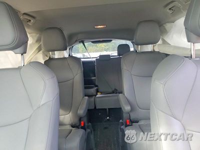 Zdjęcie 10 z 14 samochodu: 2025 TOYOTA SIENNA XLE 7-PASSENGER VIN:5TDJSKFC4SS200780 - miniatura