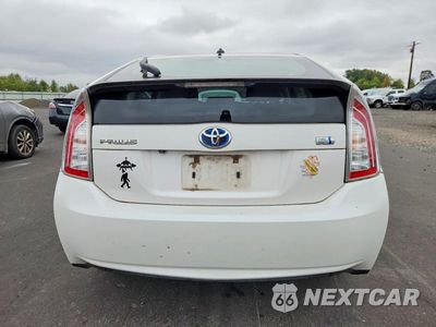 Zdjęcie 6 z 12 samochodu: 2012 TOYOTA PRIUS THREE VIN:JTDKN3DU3C5412736 - miniatura