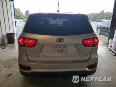 Zdjęcie 6 z 13 samochodu: 2019 KIA SORENTO LX VIN:5XYPG4A33KG506154 - miniatura
