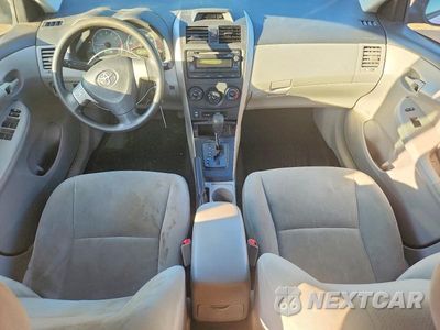 Zdjęcie 8 z 12 samochodu: 2012 TOYOTA COROLLA L VIN:2T1BU4EE5CC823994 - miniatura