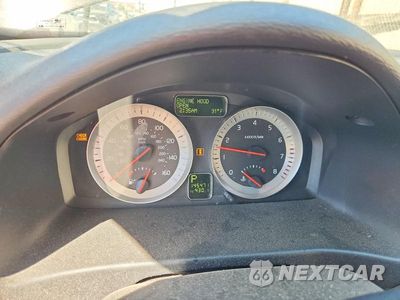 Zdjęcie 9 z 12 samochodu: 2011 VOLVO C70 T5 VIN:YV1672MC0BJ121110 - miniatura