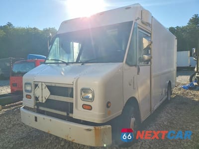 2006 FREIGHTLINER MT45 - DELIVERY TRUCK 4UZAANBW66CW06597 - główne zdjęcie licytacji z USA - miniatura