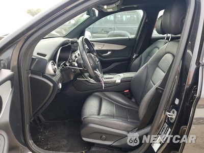 Zdjęcie 7 z 13 samochodu: 2021 MERCEDES-BENZ GLC 300 VIN:W1N0G8DBXMV323950 - miniatura