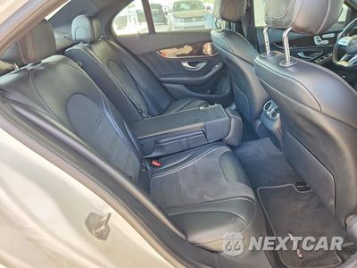 Zdjęcie 10 z 12 samochodu: 2020 MERCEDES-BENZ C 63 AMG VIN:55SWF8GB3LU332825 - miniatura