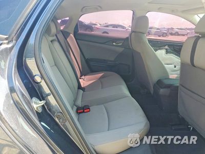 Zdjęcie 10 z 12 samochodu: 2016 HONDA CIVIC EX VIN:19XFC1F34GE037241 - miniatura