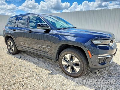 Czwarte zdjęcie samochodu z boku: 2024 JEEP GRAND CHEROKEE LIMITED 4XE VIN:1C4RJYB64RC142688 - miniatura