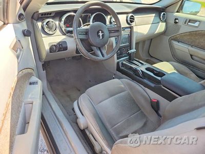 Zdjęcie 8 z 12 samochodu: 2008 FORD MUSTANG VIN:1ZVHT80N685109160 - miniatura