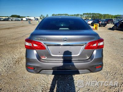 Zdjęcie 6 z 12 samochodu: 2018 NISSAN SENTRA S VIN:3N1AB7APXJY335652 - miniatura