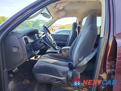 Zdjęcie 7 z 12 samochodu: 2004 DODGE DAKOTA QUAD SLT VIN:1D7HG48N34S622601 - miniatura