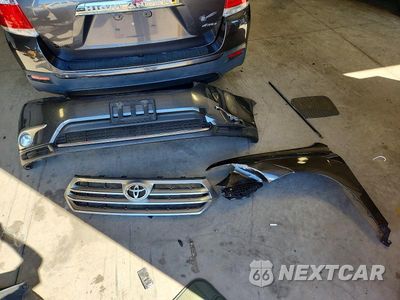 Zdjęcie 13 z 14 samochodu: 2013 TOYOTA HIGHLANDER LIMITED VIN:5TDDK3EH2DS222067 - miniatura