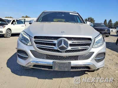 Piąte zdjęcie samochodu w środku: 2017 MERCEDES-BENZ GLE 350 4MATIC VIN:4JGDA5HB6HA947482 - miniatura