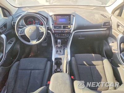 Zdjęcie 8 z 13 samochodu: 2018 MITSUBISHI ECLIPSE CROSS ES VIN:JA4AS3AA5JZ047555 - miniatura
