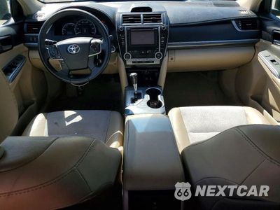Zdjęcie 8 z 12 samochodu: 2013 TOYOTA CAMRY HYBRID XLE VIN:4T1BD1FKXDU093681 - miniatura