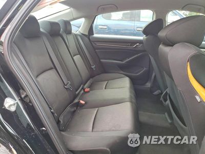 Zdjęcie 10 z 12 samochodu: 2018 HONDA ACCORD LX VIN:1HGCV1F15JA066724 - miniatura