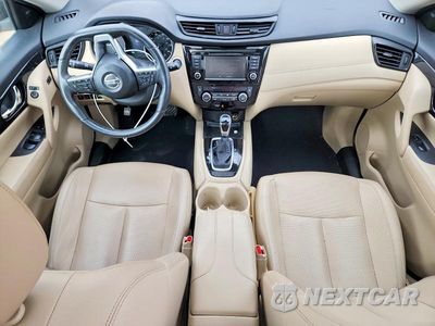 Zdjęcie 8 z 13 samochodu: 2018 NISSAN ROGUE S VIN:5N1AT2MV9JC714315 - miniatura