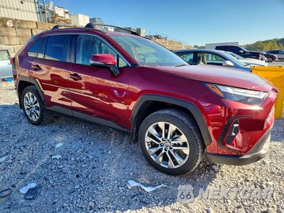 Czwarte zdjęcie samochodu z boku: 2025 TOYOTA RAV4 XLE PREMIUM VIN:2T3A1RFV4SW555265 - miniatura