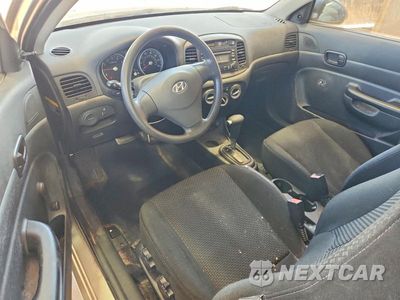 Zdjęcie 8 z 12 samochodu: 2007 HYUNDAI ACCENT GS VIN:KMHCM36C77U021138 - miniatura