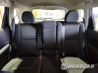 Zdjęcie 10 z 14 samochodu: 2020 NISSAN ROGUE SV VIN:KNMAT2MV7LP524402 - miniatura