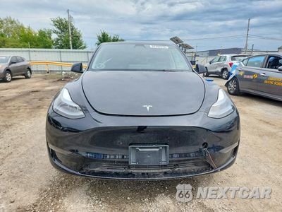Piąte zdjęcie samochodu w środku: 2025 TESLA MODEL Y VIN:7SAYGDED1SF265406 - miniatura