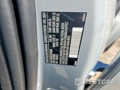 Zdjęcie 12 z 12 samochodu: 2025 VOLVO XC60 PLUS VIN:YV4M12RC3S1074868 - miniatura