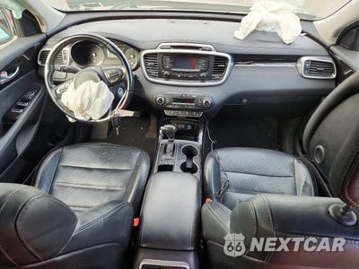 Zdjęcie 8 z 13 samochodu: 2016 KIA SORENTO EX VIN:5XYPHDA56GG100522 - miniatura