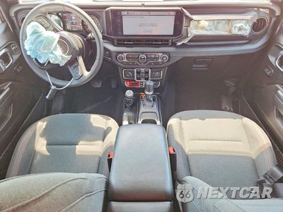 Zdjęcie 8 z 13 samochodu: 2025 JEEP WRANGLER RUBICON VIN:1C4PJXFN2SW538142 - miniatura