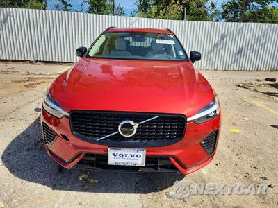 Piąte zdjęcie samochodu w środku: 2024 VOLVO XC60 PLUS VIN:YV4L12RL0R1819050 - miniatura