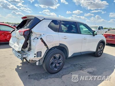 Trzecie zdjęcie samochodu z tyłu: 2026 NISSAN ROGUE SV VIN:5N1BT3BA7TC810232 - miniatura